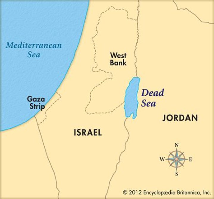 What kind of rift is the Dead Sea?