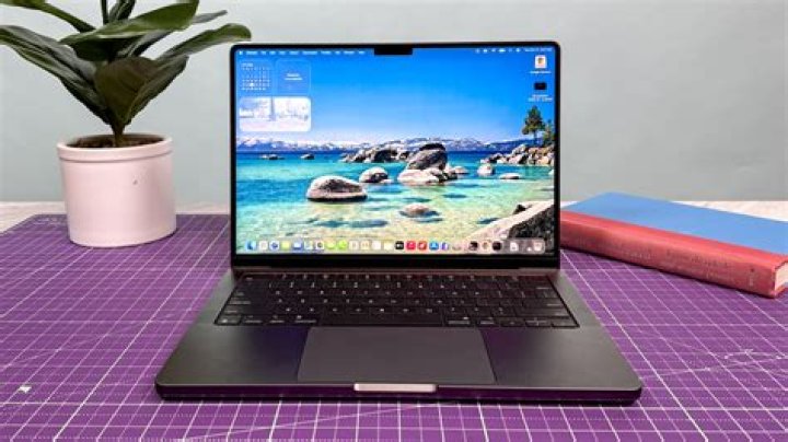 What processor is in the 16 MacBook pro?