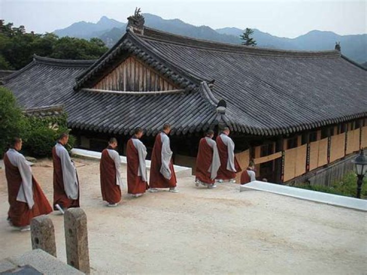 What religions are practiced in Korea?