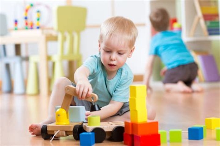 What should a 2 year old know educationally?