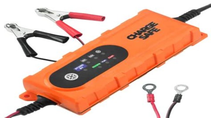 What should a car battery charger read when charging?
