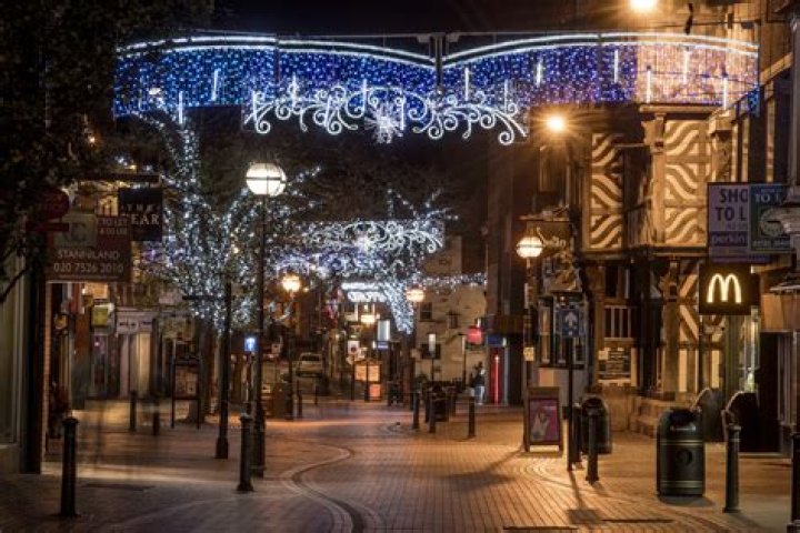 What time do Stafford Christmas lights get turned on?