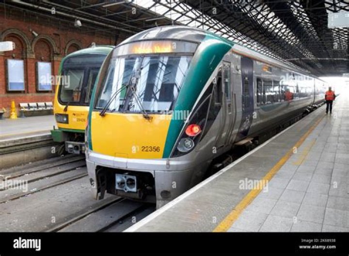 What train goes to Maynooth?