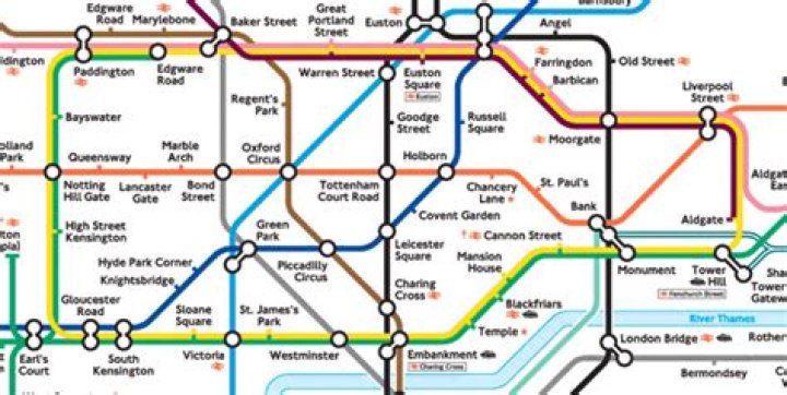 What Tube line is London Fenchurch Street?