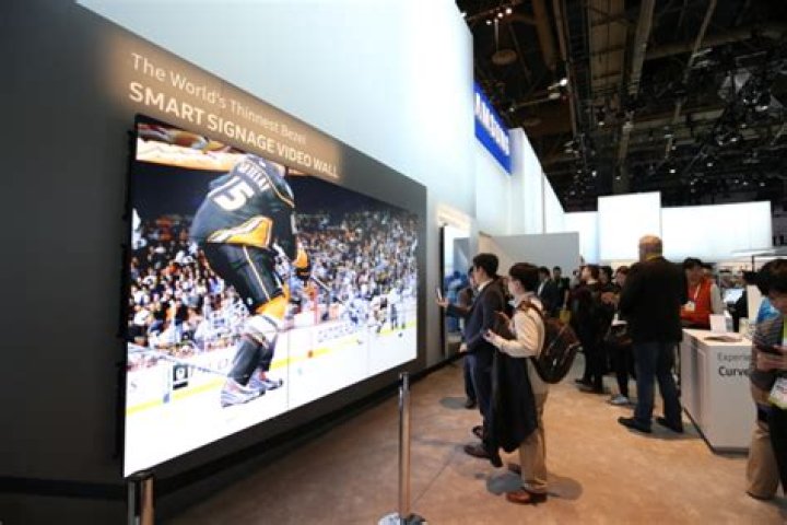 What TV has the thinnest bezel?