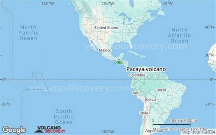 What type of volcano is Mt Pacaya?