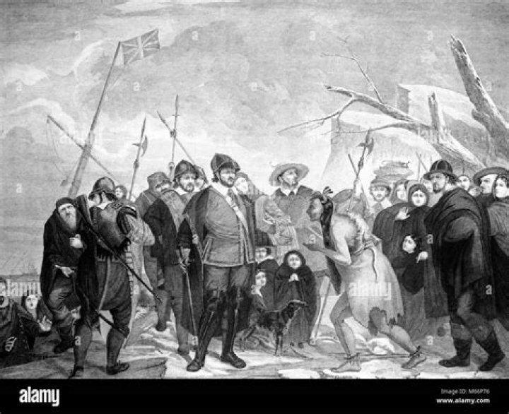 What was the effect of the preemptive raid led by Miles Standish on the Massachusetts tribe in 1623?