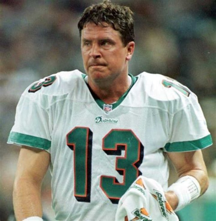 When did Dan Marino get married?