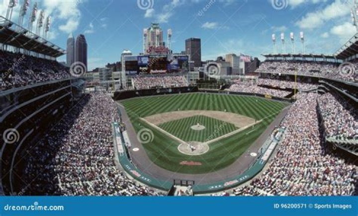 When was the Cleveland Indians stadium built?