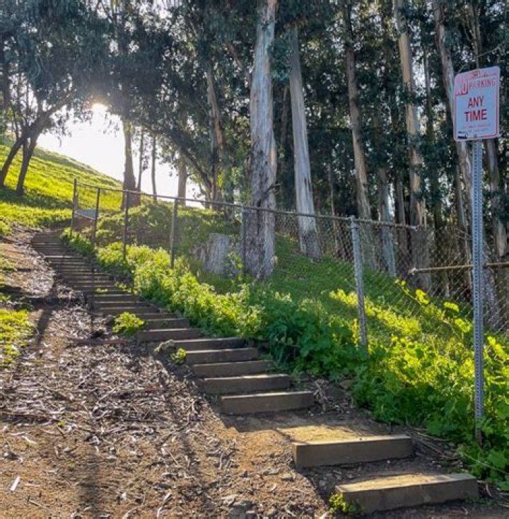 Where can I hike in Berkeley hills?