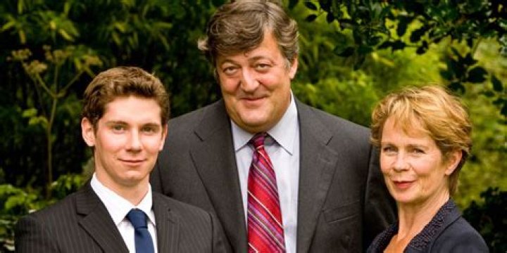 Where can i stream Stephen Fry Kingdom?