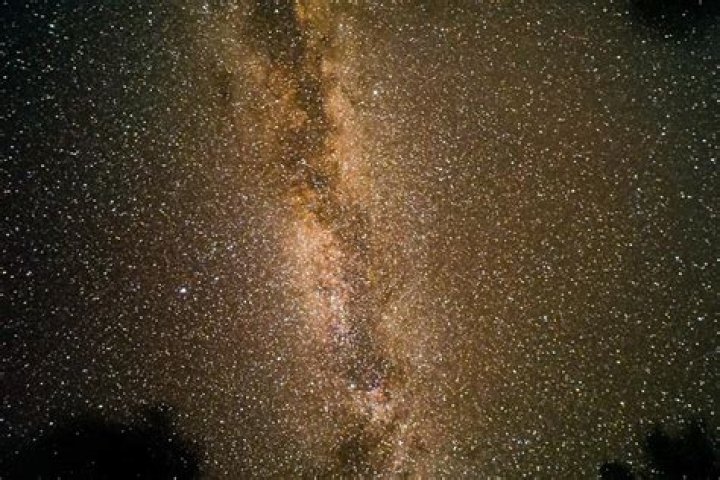Where can you see stars in Ontario?