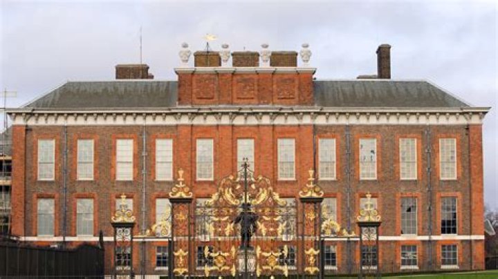 Where do the Duke and Duchess of Cambridge live?