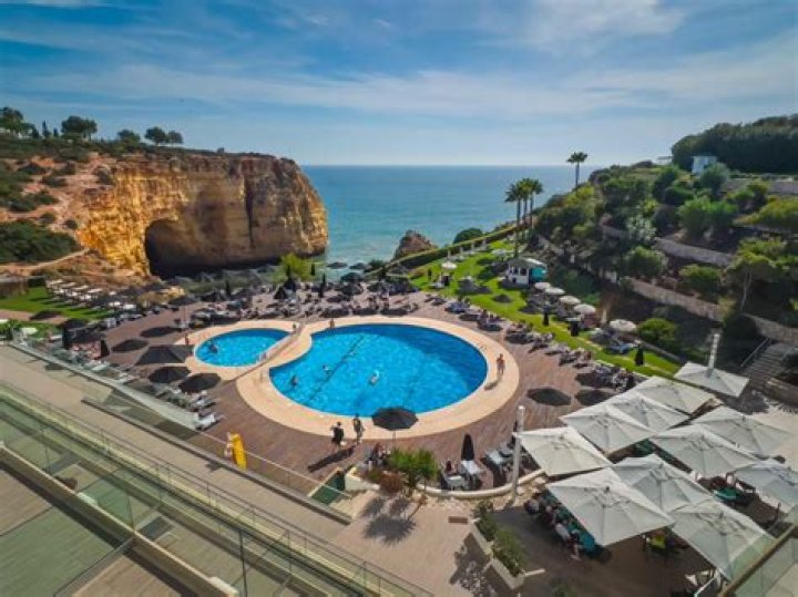 Where is best to stay in the Algarve?