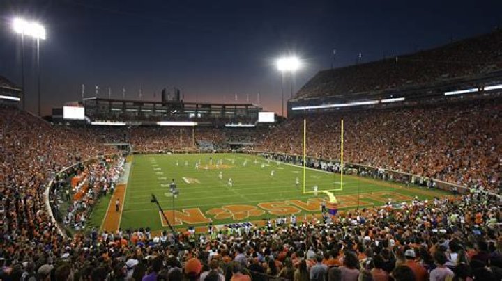Where is Clemson Alabama playing?
