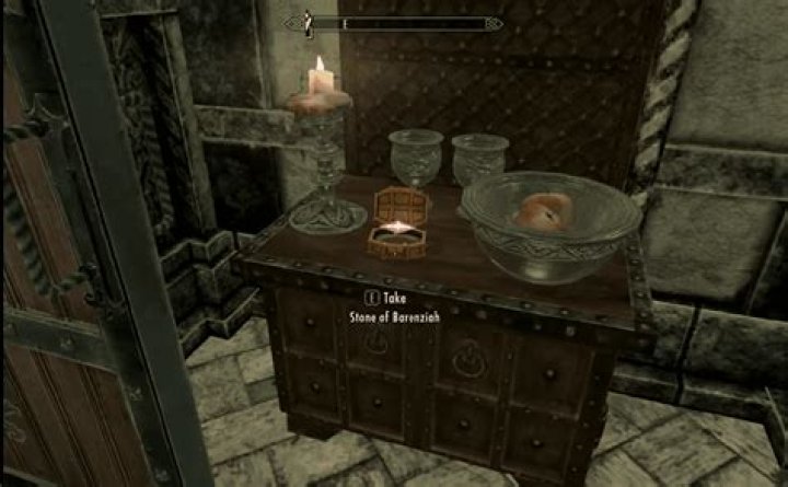Where is the stone of Barenziah in Astrid's room?