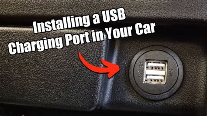 Where is the USB port in a Nissan Qashqai?