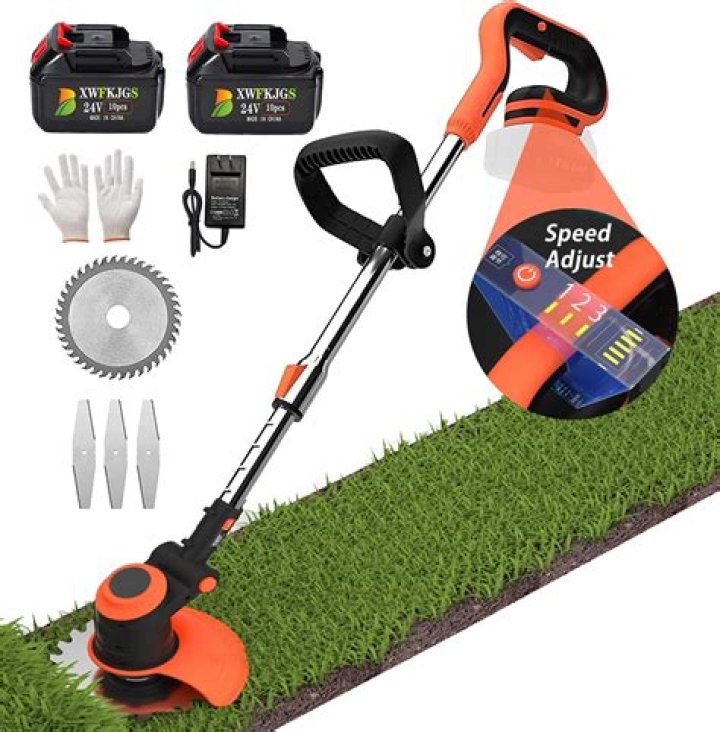 Which battery is used for trimmer?