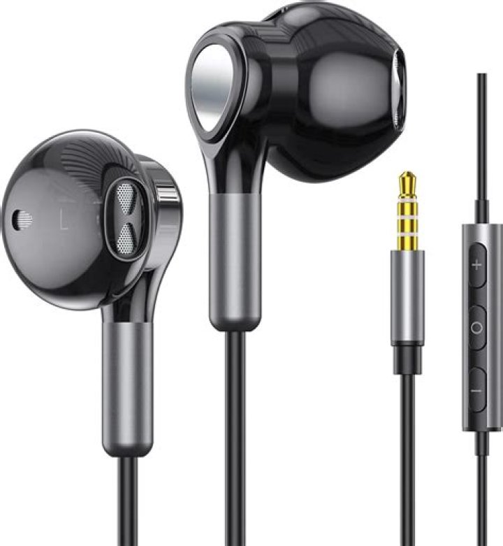 Which earphone is best for Motorola phone?