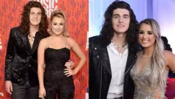 Who are Cade Foehner parents?