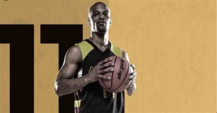 Who did the first 720 dunk?