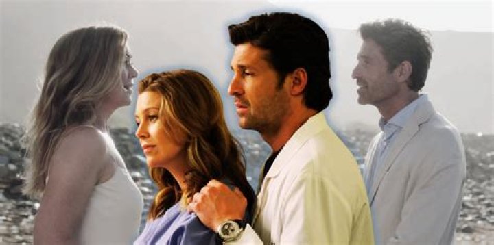 Who does Derek kiss in Season 11?