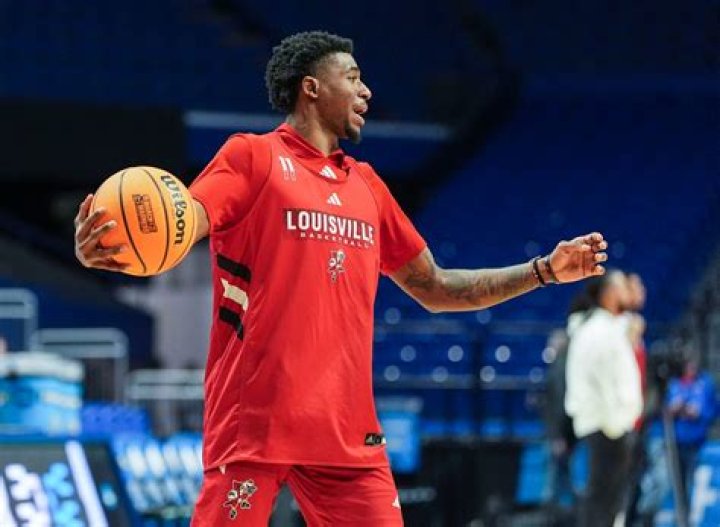Who has Louisville played this year?