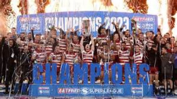 Who has won the most Super League Grand Finals?