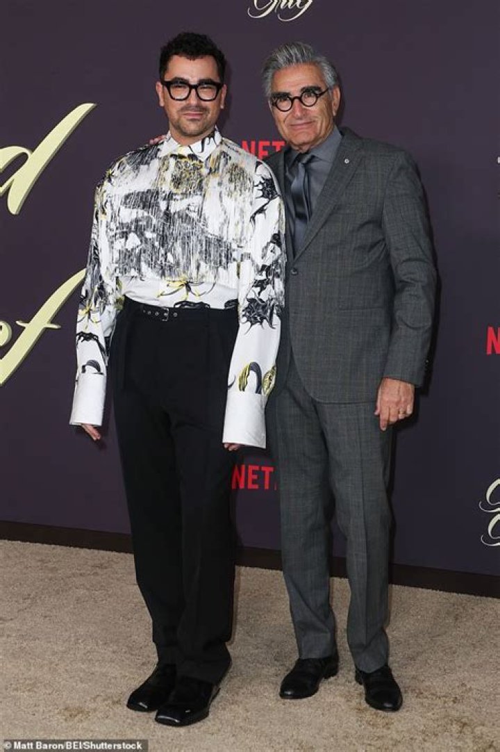 Who is Dan Levys stylist?