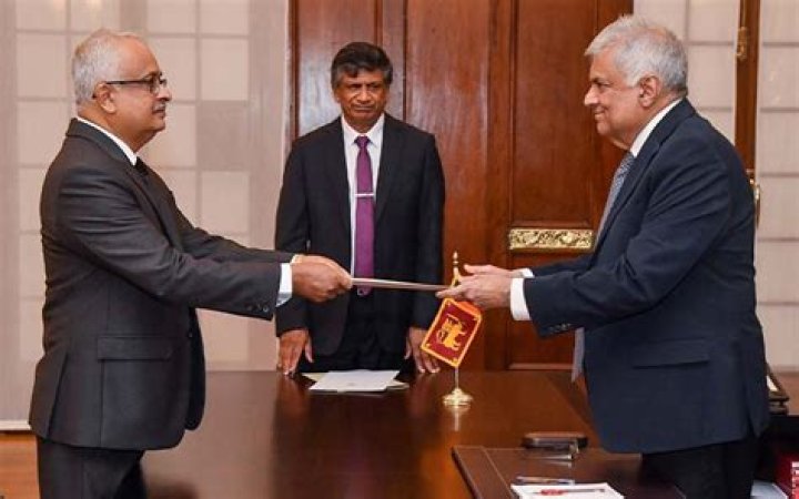 Who is the current insurance ombudsman in Sri Lanka?