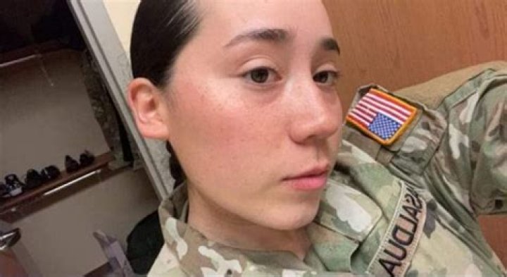 Who is the female soldier in this is us?