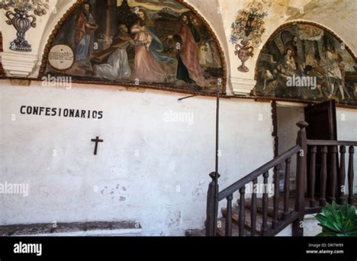 Who is the foundress of the Congregation of Sta Catalina of Siena?