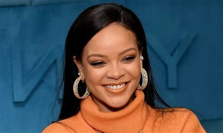 Who is the richest singer songwriter of all time?