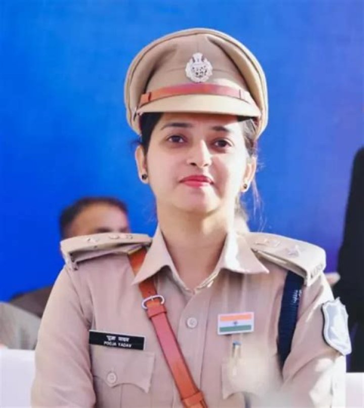 Who is the youngest IPS officer of Gujarat?