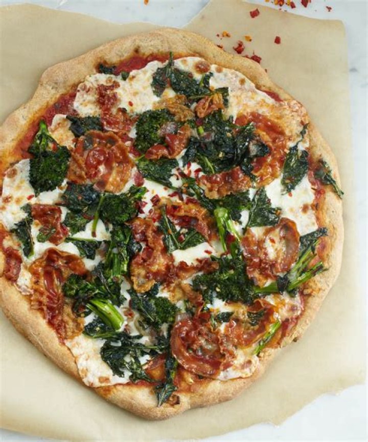 Who makes whole grain pizza?