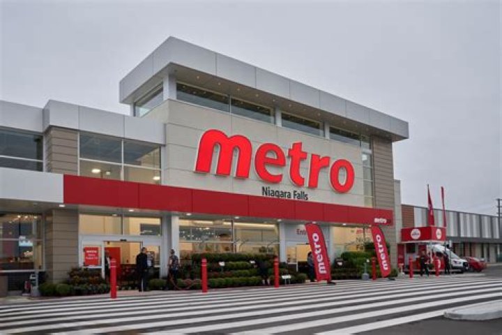 Who owns Metro grocery stores in Ontario?