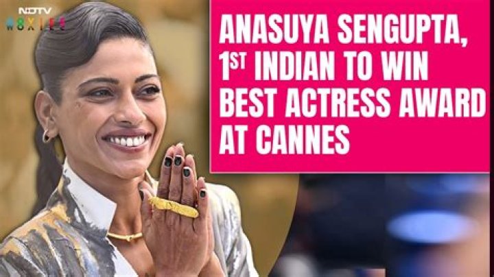 Who was the first Indian actress won best actress award in an international film festival?