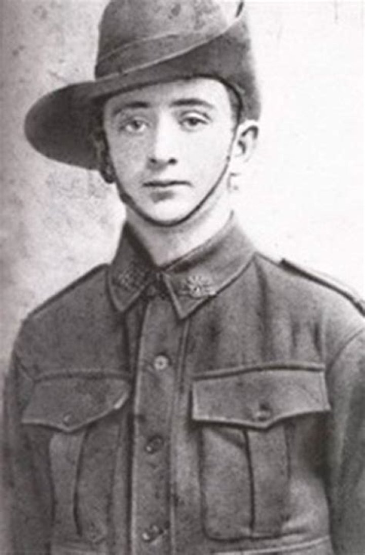 Who was the youngest Anzac soldier?