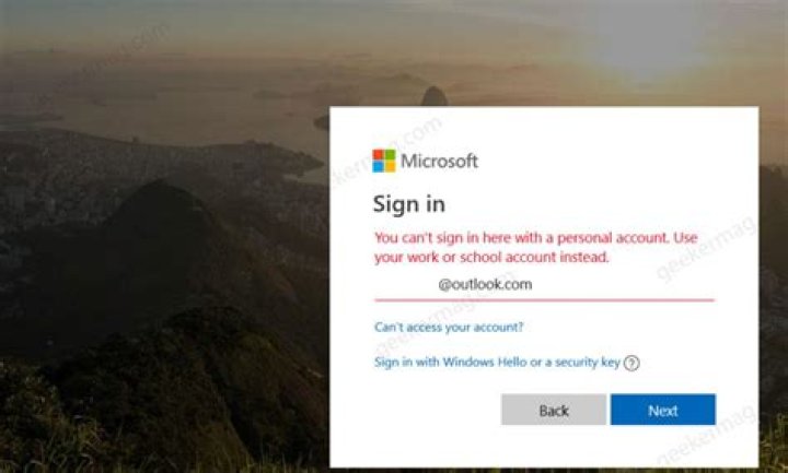 Why can't I log into Outlook on my Mac?