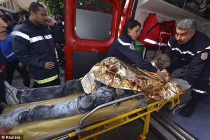 Why did Mohamed Bouazizi set himself on fire?