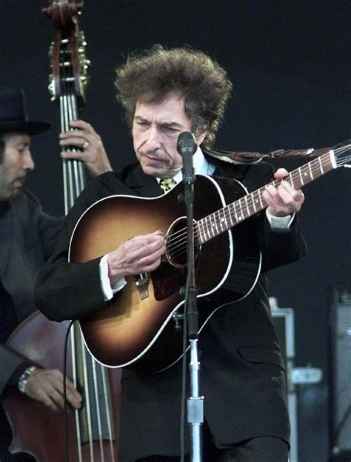 Why does Bob Dylan own the weight?