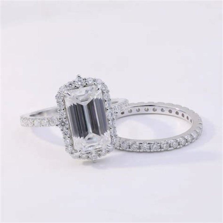 Why Does My Ring keep spinning?