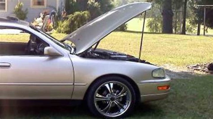 Why is my 2001 Camry overheating?