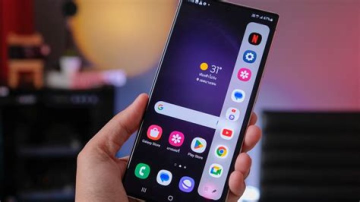 Why won't my Galaxy s9 let me download apps?