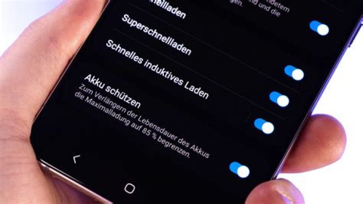 Wie bediene ich Apple TV?